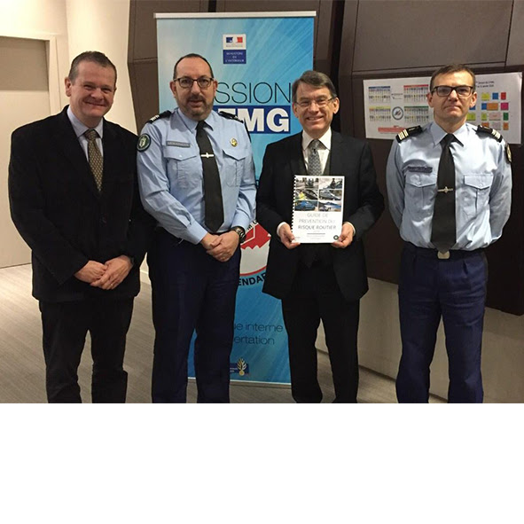 Emmanuel Barbe rencontre le Conseil de la fonction militaire de la gendarmerie autour de la sécurité routière